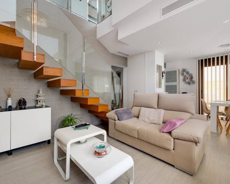 3 bedroom Villa for sale in Ciudad Quesada with pool garage - € 379,969 (Ref: 10095351)