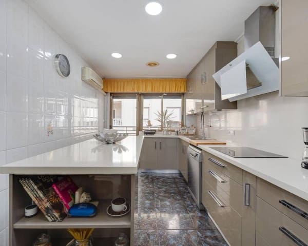 Apartamento de 5 habitaciones en Centro - Muelle Pesquero, Torrevieja en venta - 224.969 € (Ref: 10097284)
