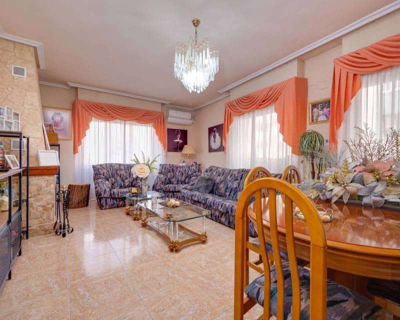 5 sypialnia Apartament na sprzedaż w Torrevieja - 224 969 € (Ref: 10097284)