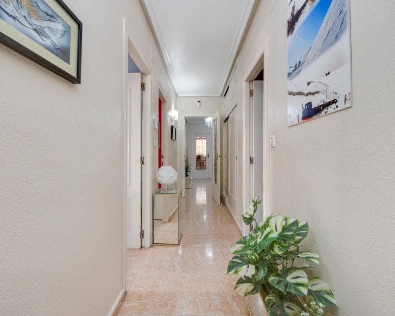 5 sypialnia Apartament na sprzedaż w Torrevieja - 224 969 € (Ref: 10097284)