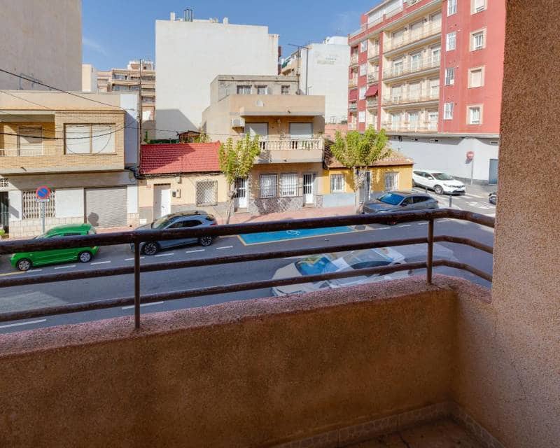 5 sypialnia Apartament na sprzedaż w Torrevieja - 224 969 € (Ref: 10097284)