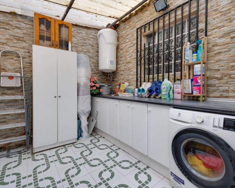 5 sypialnia Apartament na sprzedaż w Torrevieja - 224 969 € (Ref: 10097284)
