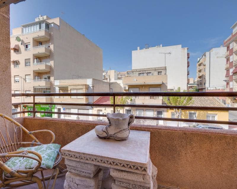 5 sypialnia Apartament na sprzedaż w Torrevieja - 224 969 € (Ref: 10097284)