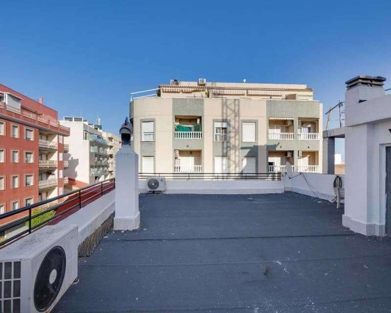 5 sypialnia Apartament na sprzedaż w Torrevieja - 224 969 € (Ref: 10097284)