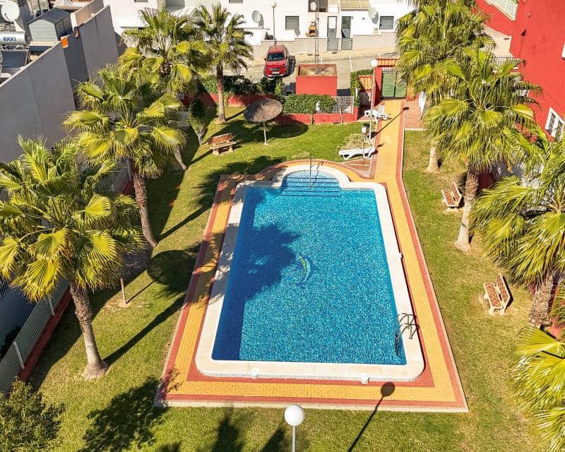 2 sovrum Hus till salu i Los Altos med pool - 265 000 € (Ref: 10098869)