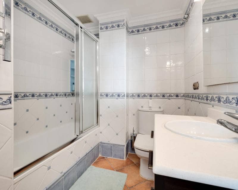 Ático de 3 habitaciones en Torrevieja en venta con garaje - 310.969 € (Ref: 10098870)