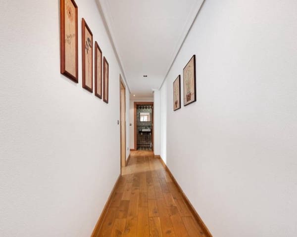 3 chambre Penthouse à vendre à Parque de las Naciones, Torrevieja avec garage - 310 969 € (Ref: 10098870)
