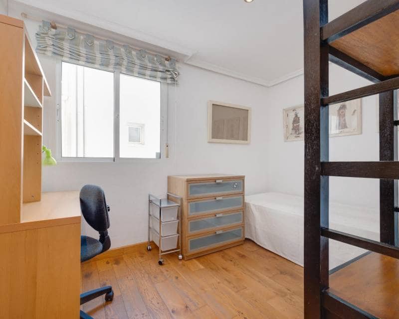 Ático de 3 habitaciones en Torrevieja en venta con garaje - 310.969 € (Ref: 10098870)
