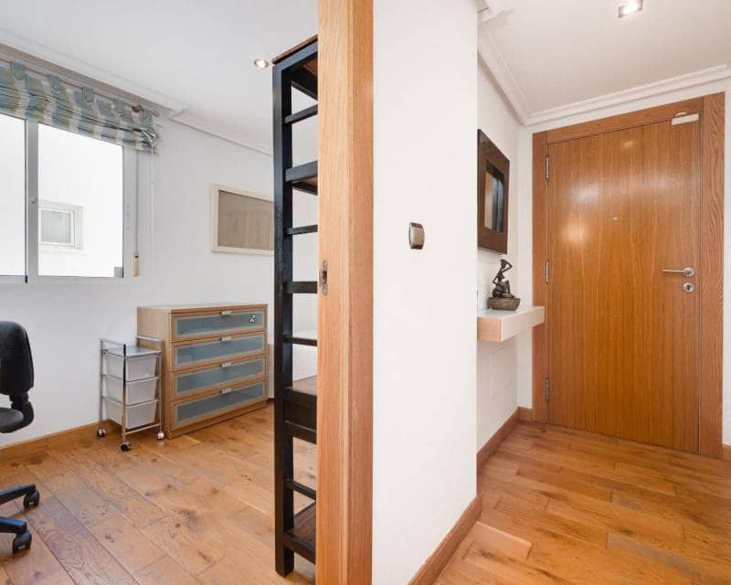 Ático de 3 habitaciones en Torrevieja en venta con garaje - 310.969 € (Ref: 10098870)