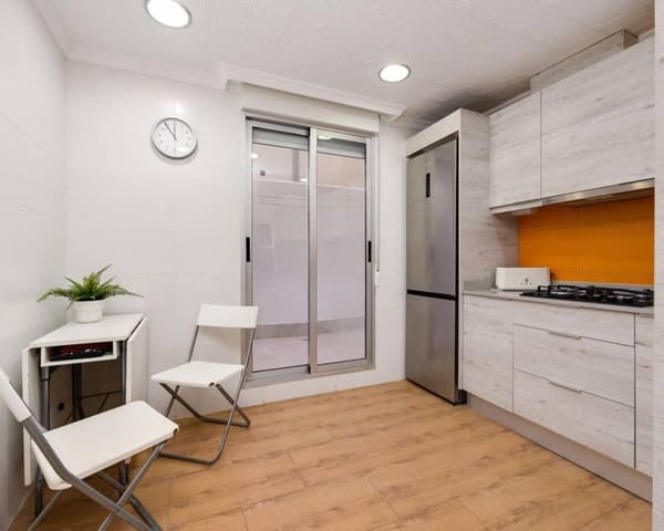 2 soveværelse Lejlighed til salg i Playa del Acequión, Torrevieja - € 214.969 (Ref: 10098871)
