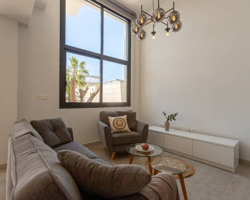 Chalet de 3 habitaciones en Ciudad Quesada en venta con piscina - 389.000 € (Ref: 10099031)