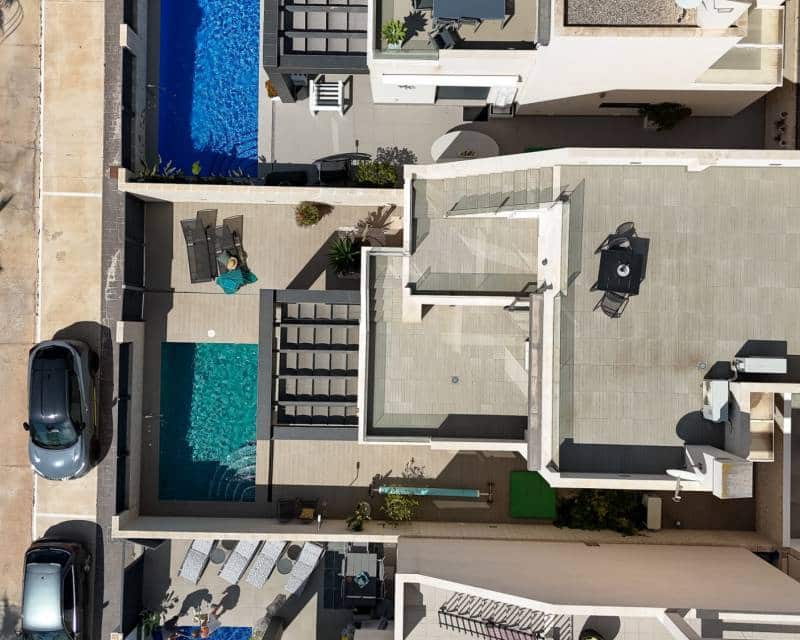 Chalet de 3 habitaciones en Ciudad Quesada en venta con piscina - 389.000 € (Ref: 10099031)