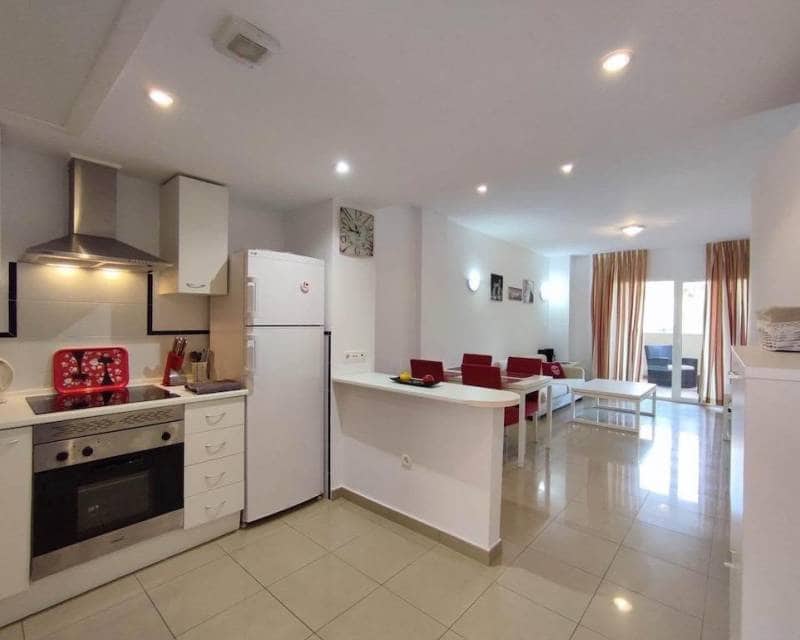 Garage till salu i Orihuela Costa - 225 000 € (Ref: 10101353)