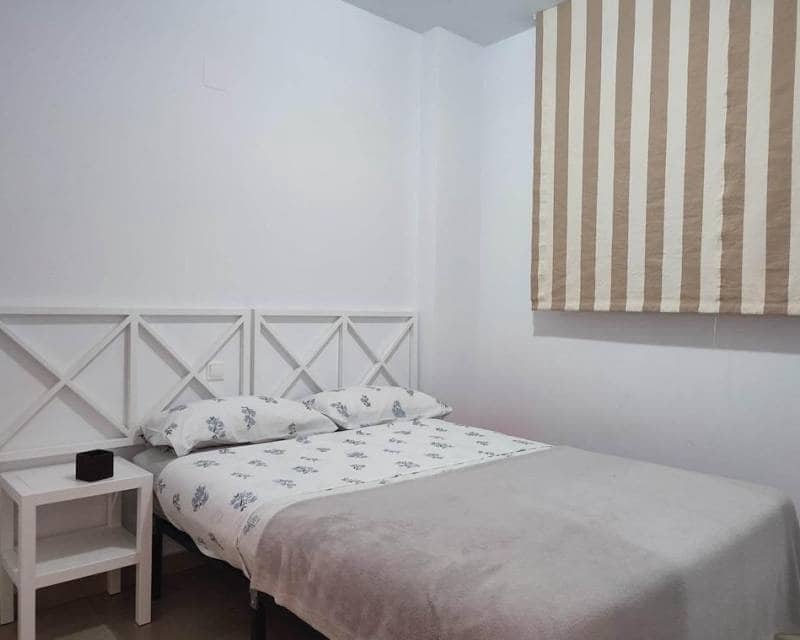 Garage till salu i Orihuela Costa - 225 000 € (Ref: 10101353)