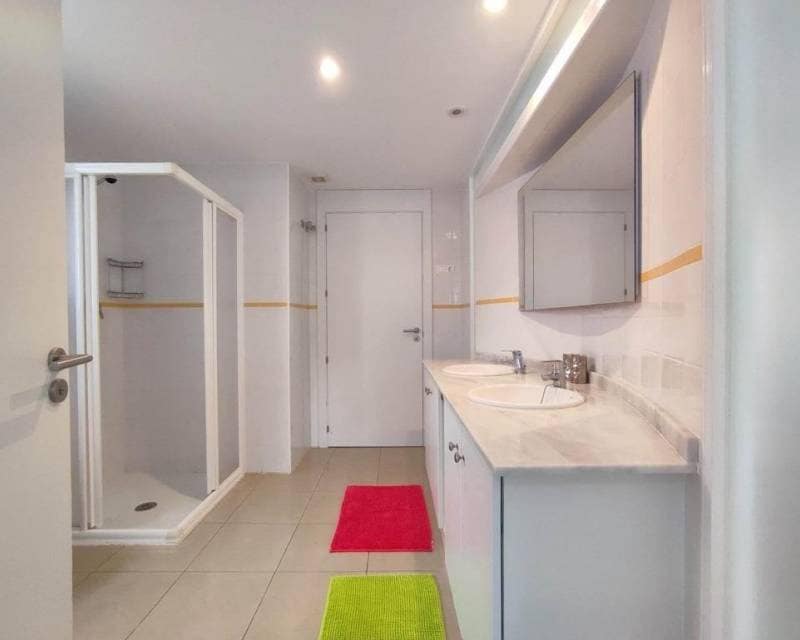 Garage till salu i Orihuela Costa - 225 000 € (Ref: 10101353)