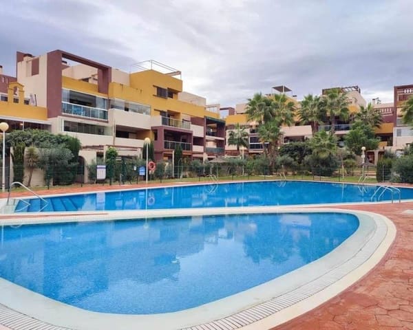 Garage till salu i Punta Prima, Orihuela - 225 000 € (Ref: 10101353)
