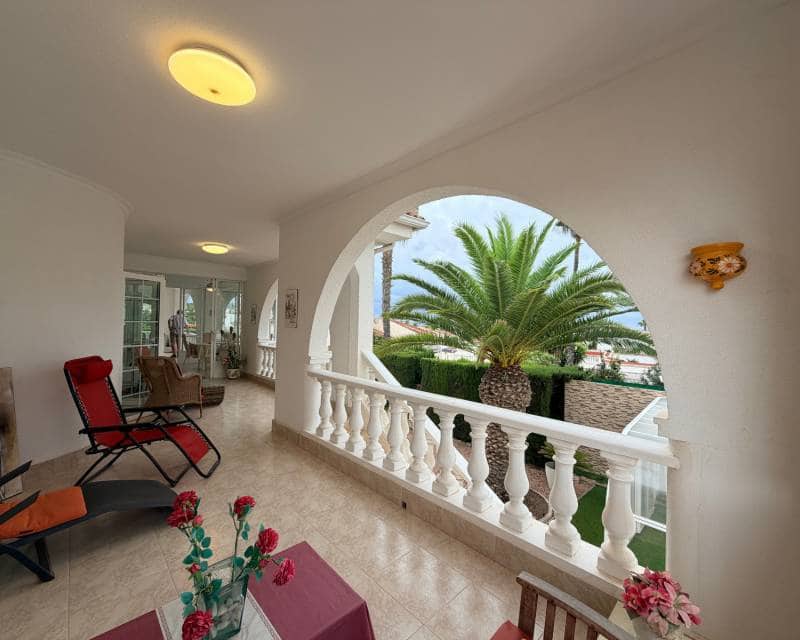 Chalet de 5 habitaciones en Ciudad Quesada en venta con piscina - 770.000 € (Ref: 10101358)