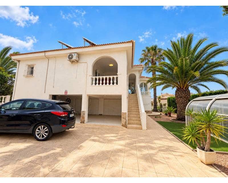 Chalet de 5 habitaciones en Ciudad Quesada en venta con piscina - 770.000 € (Ref: 10101358)