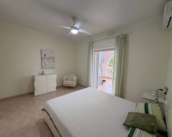 Chalet de 5 habitaciones en Ciudad Quesada, Rojales en venta con piscina - 770.000 € (Ref: 10101358)