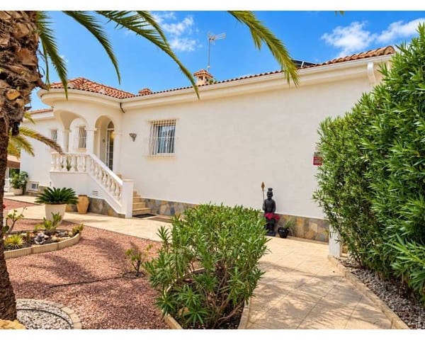 Chalet de 5 habitaciones en Ciudad Quesada, Rojales en venta con piscina - 770.000 € (Ref: 10101358)