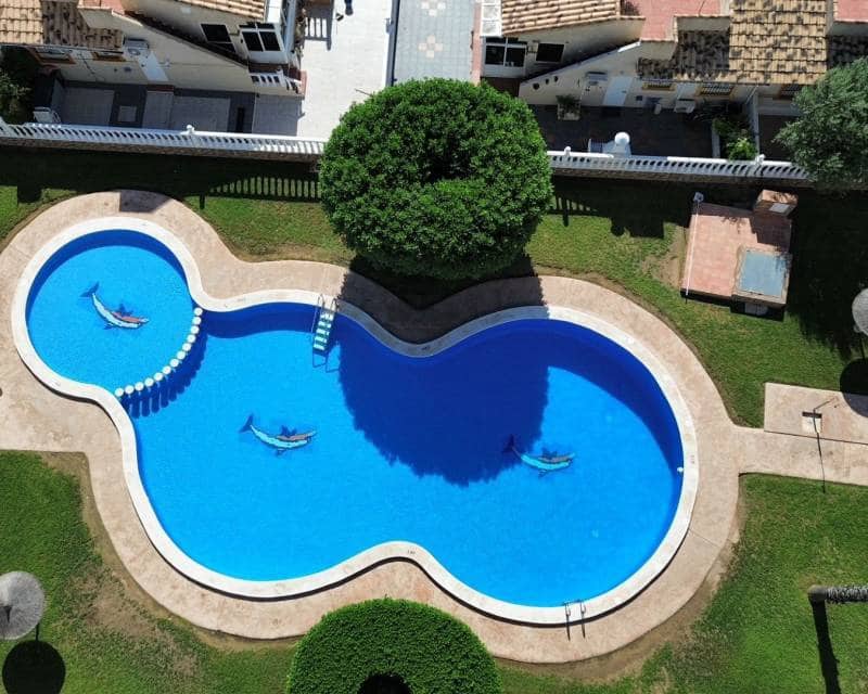 2 soveværelse Rækkehus til salg i Orihuela Costa med swimmingpool - € 239.900 (Ref: 10101359)