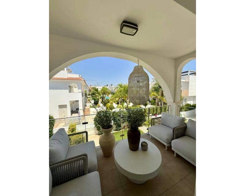 3 soverom Penthouse til salgs i Ciudad Quesada med svømmebasseng - € 330 000 (Ref: 10101360)