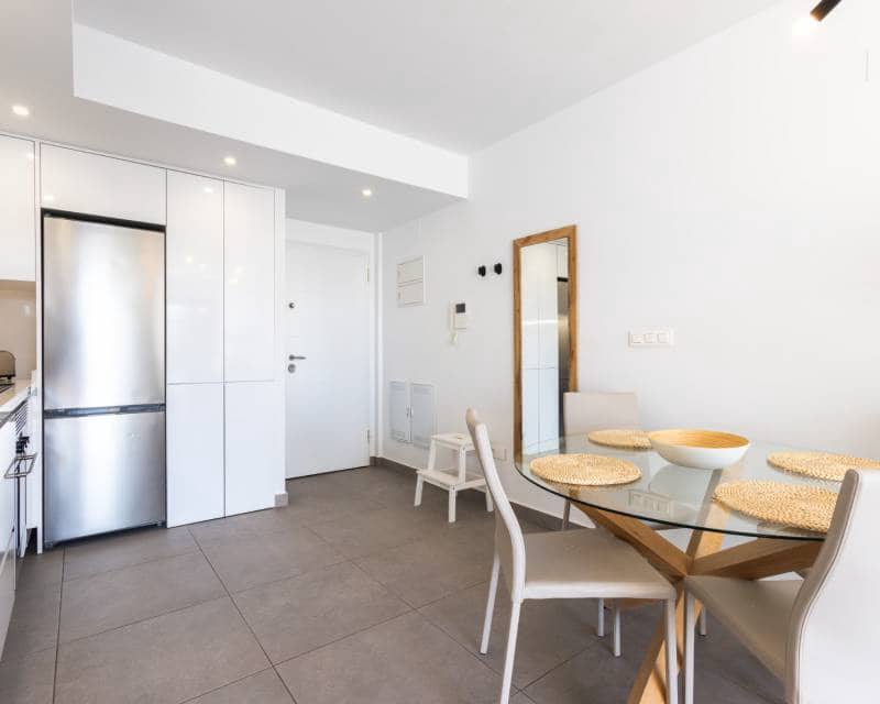 2 soverom Penthouse til salgs i Villamartin - € 298 000 (Ref: 10101361)