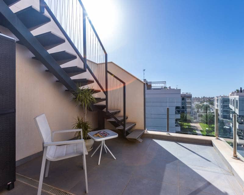 2 soverom Penthouse til salgs i Villamartin - € 298 000 (Ref: 10101361)