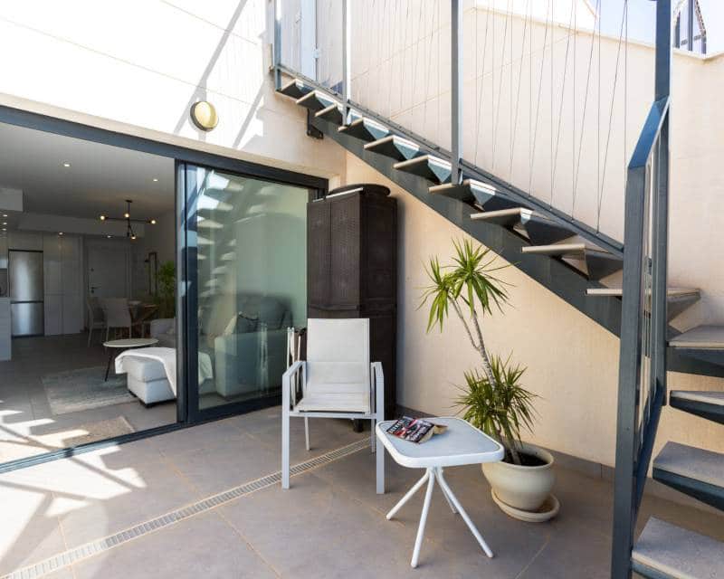 2 soverom Penthouse til salgs i Villamartin - € 298 000 (Ref: 10101361)