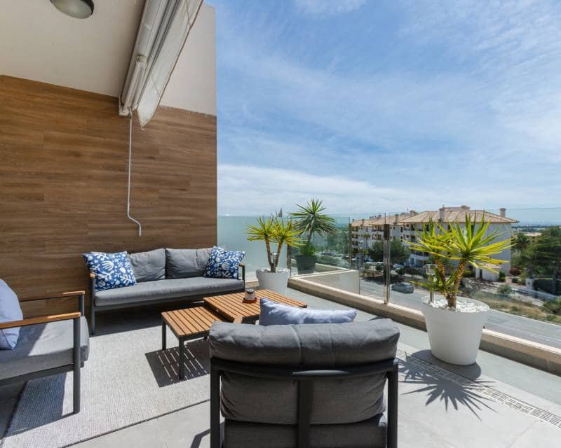 2 soveværelse Penthouse til salg i Villamartin med swimmingpool - € 375.000 (Ref: 10101362)