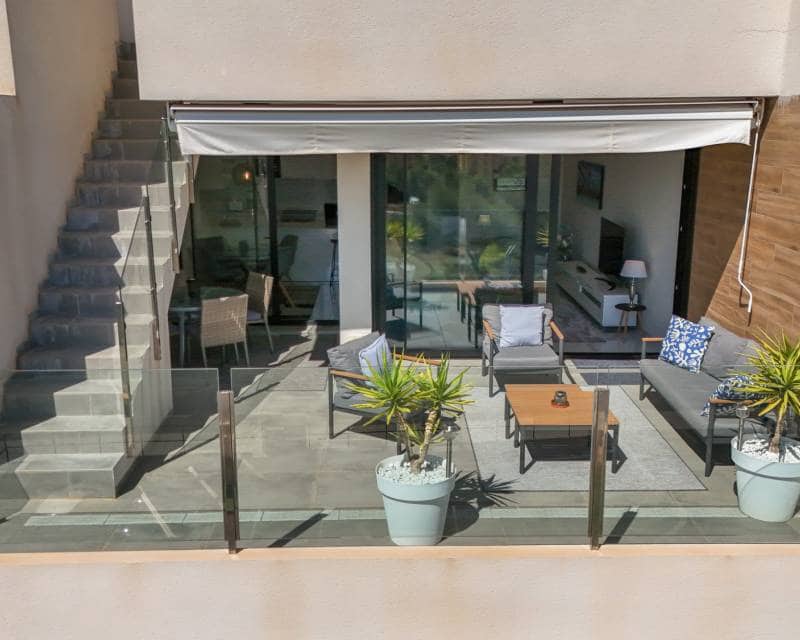 2 soveværelse Penthouse til salg i Villamartin med swimmingpool - € 375.000 (Ref: 10101362)