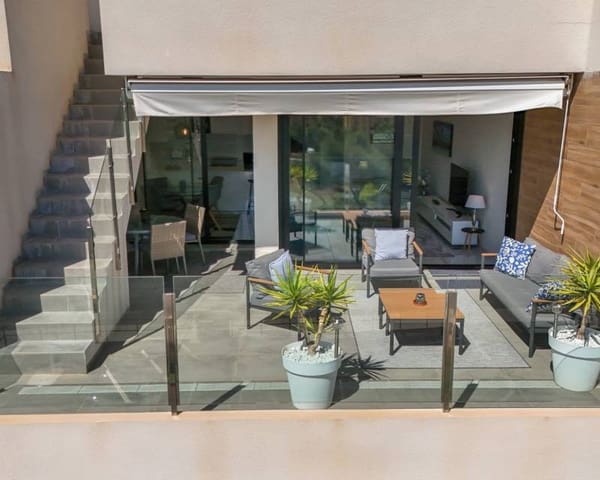 2 soveværelse Penthouse til salg i Villamartin, Orihuela med swimmingpool - € 375.000 (Ref: 10101362)