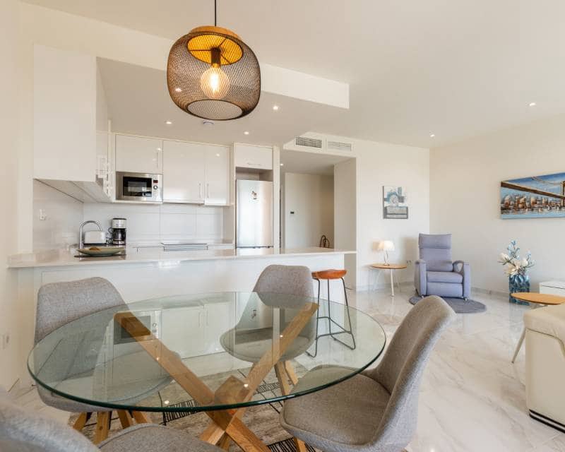 2 soveværelse Penthouse til salg i Villamartin med swimmingpool - € 375.000 (Ref: 10101362)