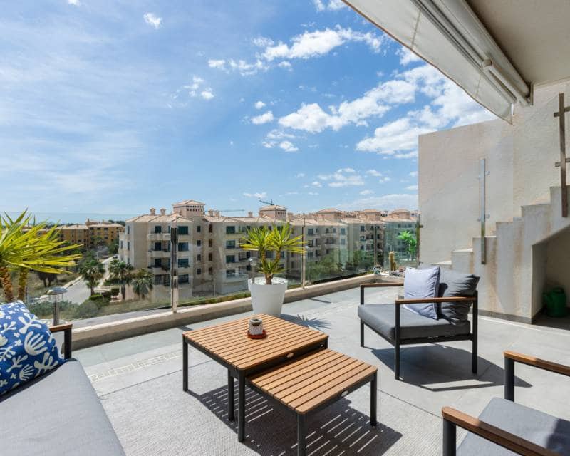 2 soveværelse Penthouse til salg i Villamartin med swimmingpool - € 375.000 (Ref: 10101362)