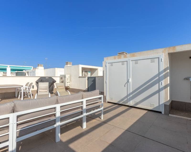 Ático de 1 habitación en Torrevieja en venta con piscina - 228.000 € (Ref: 10101363)