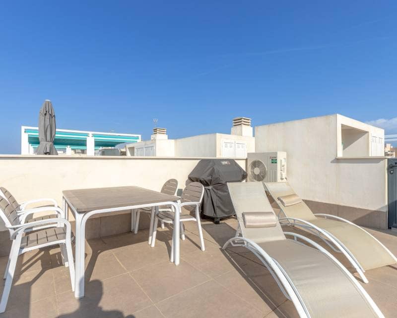 Ático de 1 habitación en Torrevieja en venta con piscina - 228.000 € (Ref: 10101363)