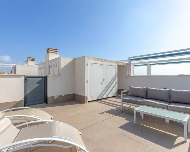 Ático de 1 habitación en Torrevieja en venta con piscina - 228.000 € (Ref: 10101363)