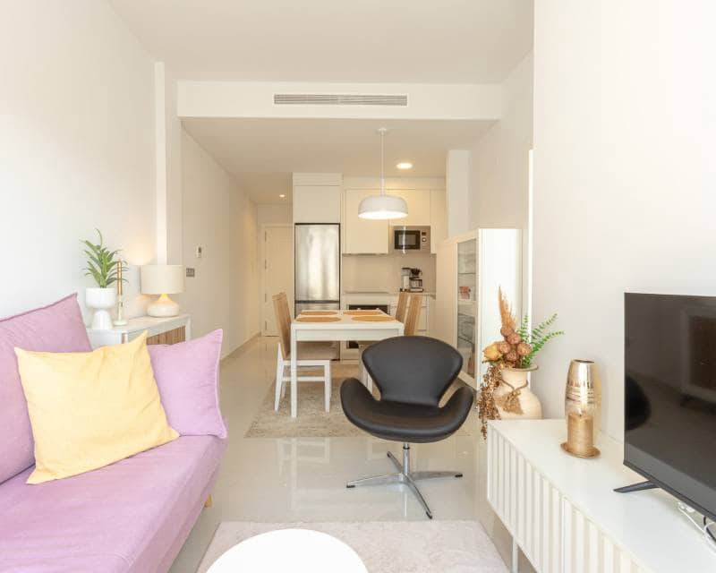 Ático de 1 habitación en Torrevieja en venta con piscina - 228.000 € (Ref: 10101363)