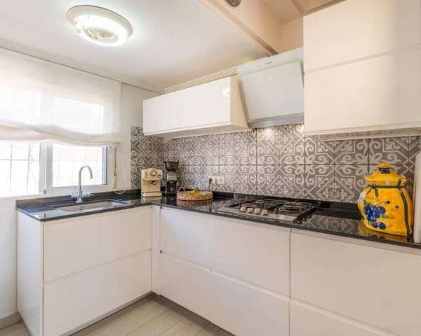 4 soveværelse Rækkehus til salg i Los Balcones - Los Altos, Torrevieja med swimmingpool - € 369.000 (Ref: 10102964)