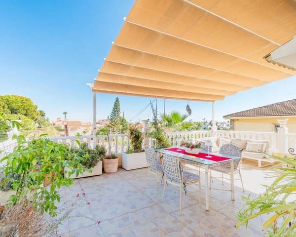 4 soveværelse Rækkehus til salg i Los Balcones - Los Altos, Torrevieja med swimmingpool - € 369.000 (Ref: 10102964)