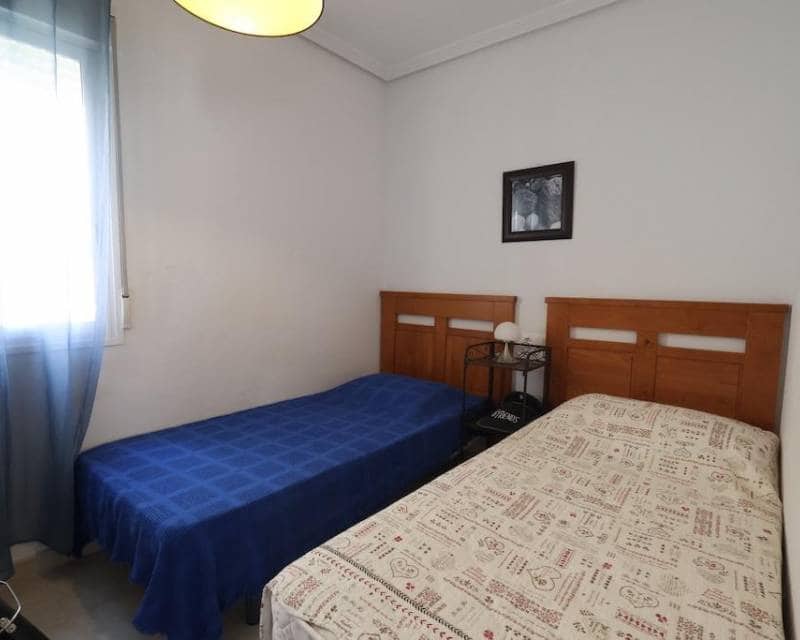 2 Zimmer Haus zu verkaufen in Torrevieja mit Pool - 210.000 € (Ref: 10102965)