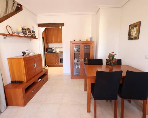 2 soveværelse Byhus til salg i Aguas Nuevas, Torrevieja med swimmingpool garage - € 210.000 (Ref: 10102965)