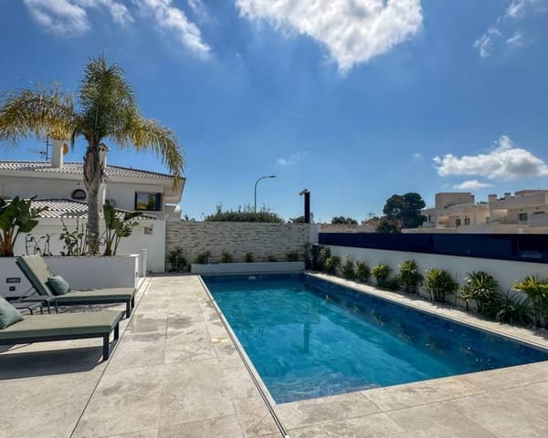 4 Zimmer Villa zu verkaufen in Villamartin, Orihuela mit Pool Garage - 2.950.000 € (Ref: 10103567)