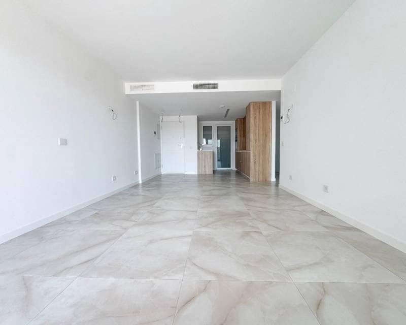 Apartamento de 2 habitaciones en Torrevieja en venta con piscina - 379.000 € (Ref: 10103568)