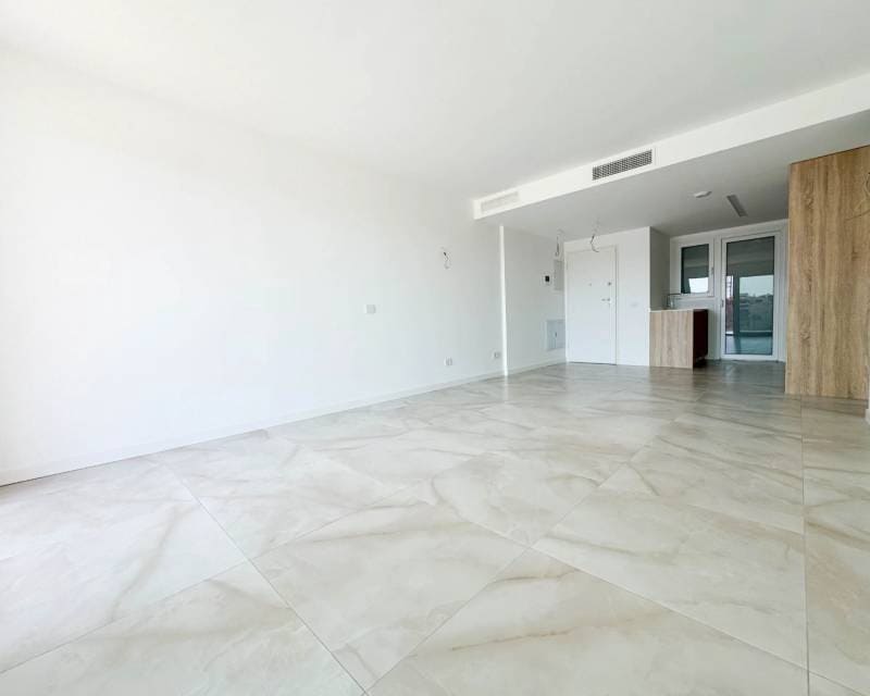 Apartamento de 2 habitaciones en Torrevieja en venta con piscina - 379.000 € (Ref: 10103568)