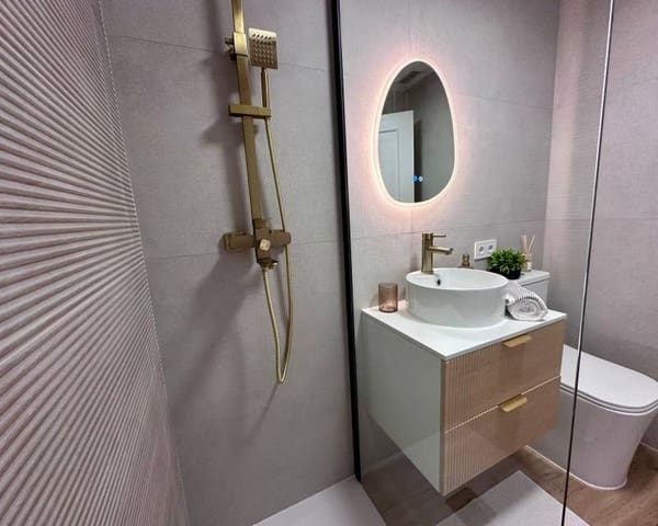2 soverom Leilighet til salgs i Avenida Habaneras - Curva de Palangre, Torrevieja med svømmebasseng - € 199 900 (Ref: 10103569)