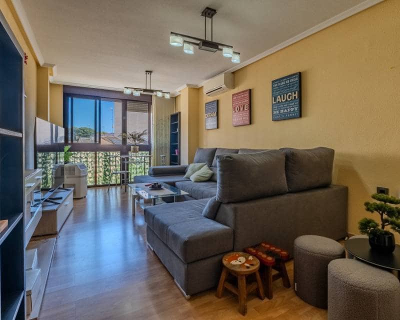 3 Zimmer Apartment zu verkaufen in Guardamar del Segura mit Garage - 225.000 € (Ref: 10104339)
