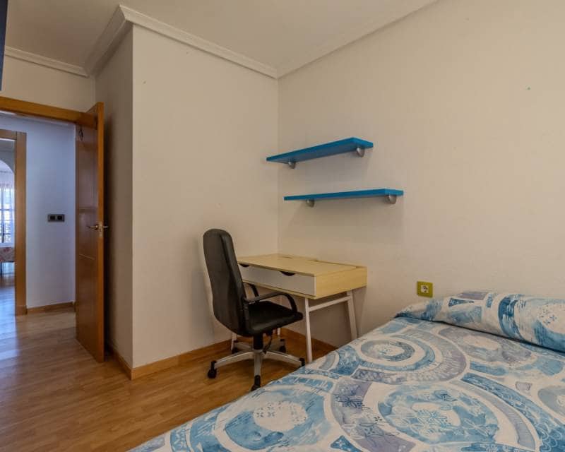 3 Zimmer Apartment zu verkaufen in Guardamar del Segura mit Garage - 225.000 € (Ref: 10104339)
