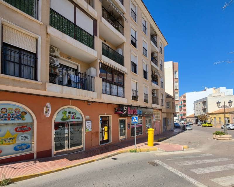 3 Zimmer Apartment zu verkaufen in Guardamar del Segura mit Garage - 225.000 € (Ref: 10104339)