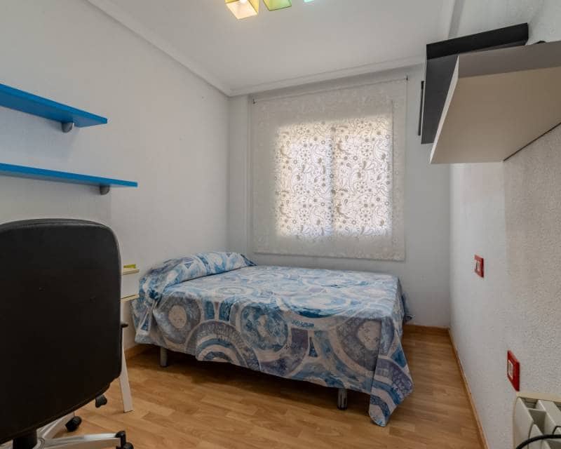 3 Zimmer Apartment zu verkaufen in Guardamar del Segura mit Garage - 225.000 € (Ref: 10104339)